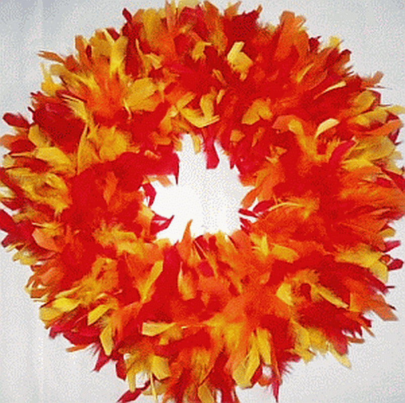 GORGEOUS FEATHER WREATHS for Chistmas! Nice Beautiful Gift Wreaths...Love These!