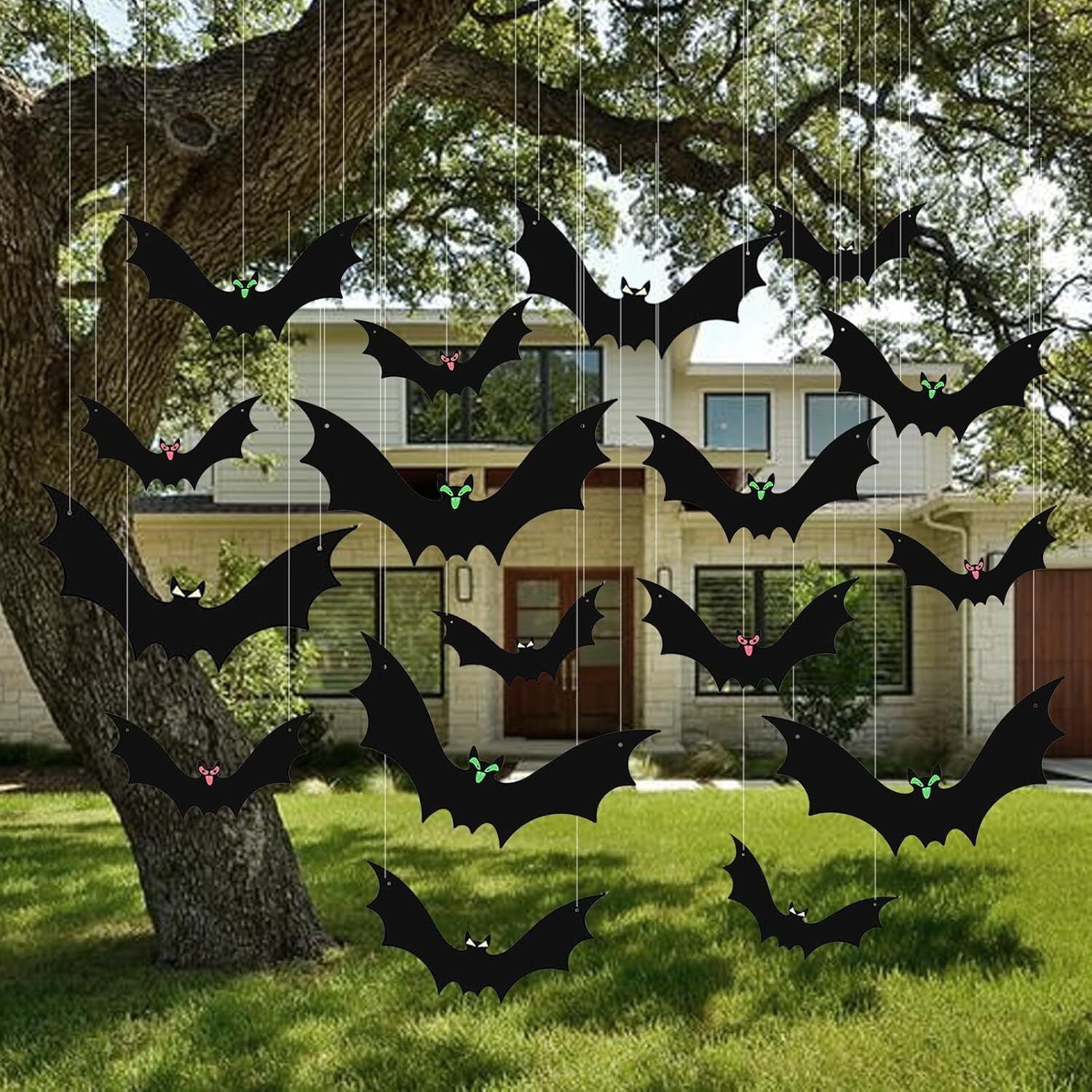18Pcs Hanging Bats Halloween Decoration Outdoor Large Scary Flying Bat Decor
