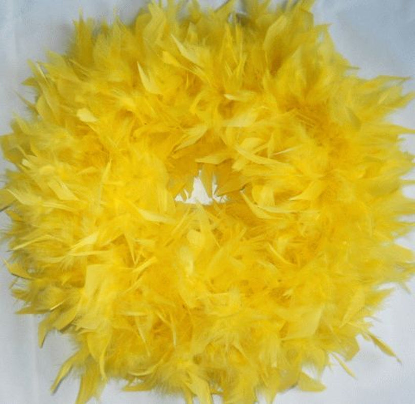 GORGEOUS FEATHER WREATHS for Chistmas! Nice Beautiful Gift Wreaths...Love These!