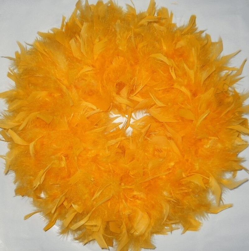 GORGEOUS FEATHER WREATHS for Chistmas! Nice Beautiful Gift Wreaths...Love These!