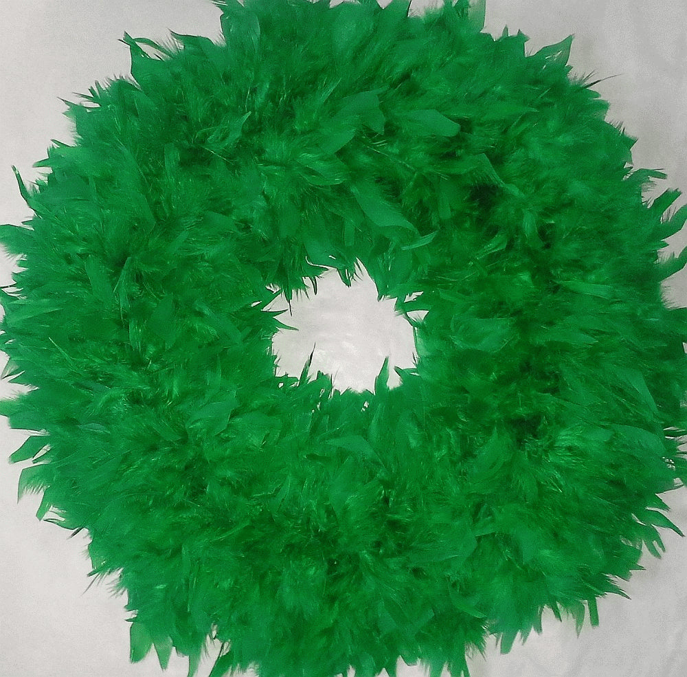 GORGEOUS FEATHER WREATHS for Chistmas! Nice Beautiful Gift Wreaths...Love These!