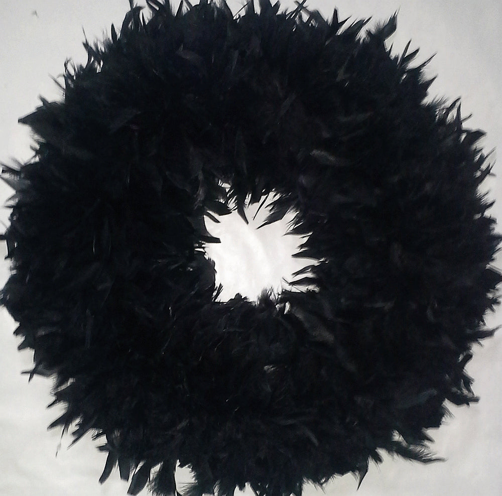 GORGEOUS FEATHER WREATHS for Chistmas! Nice Beautiful Gift Wreaths...Love These!