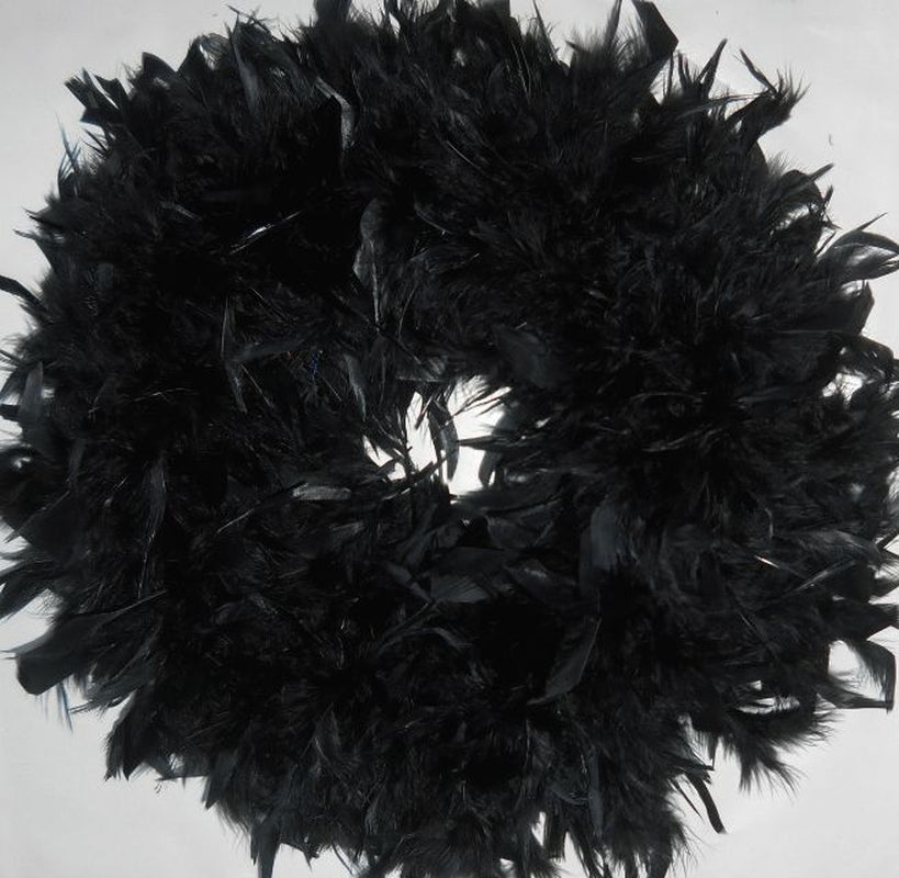 GORGEOUS FEATHER WREATHS for Chistmas! Nice Beautiful Gift Wreaths...Love These!