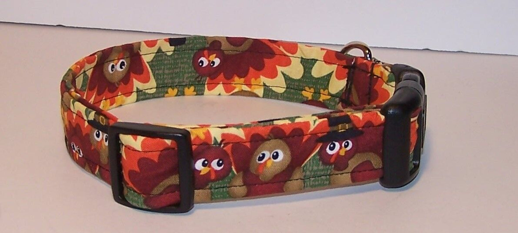 Wet Nose Designs Gobble Dog Collar Thanksgiving Fall Turkey Turkeys on Green